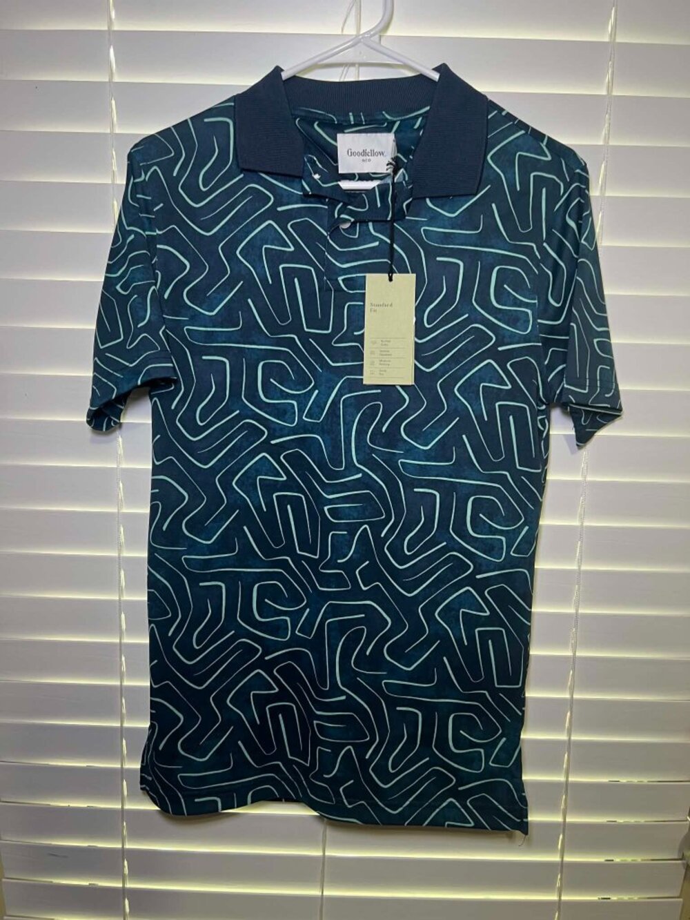 Brand New Men's Goodfellow Collared Shirt, Blue/Green, Small.